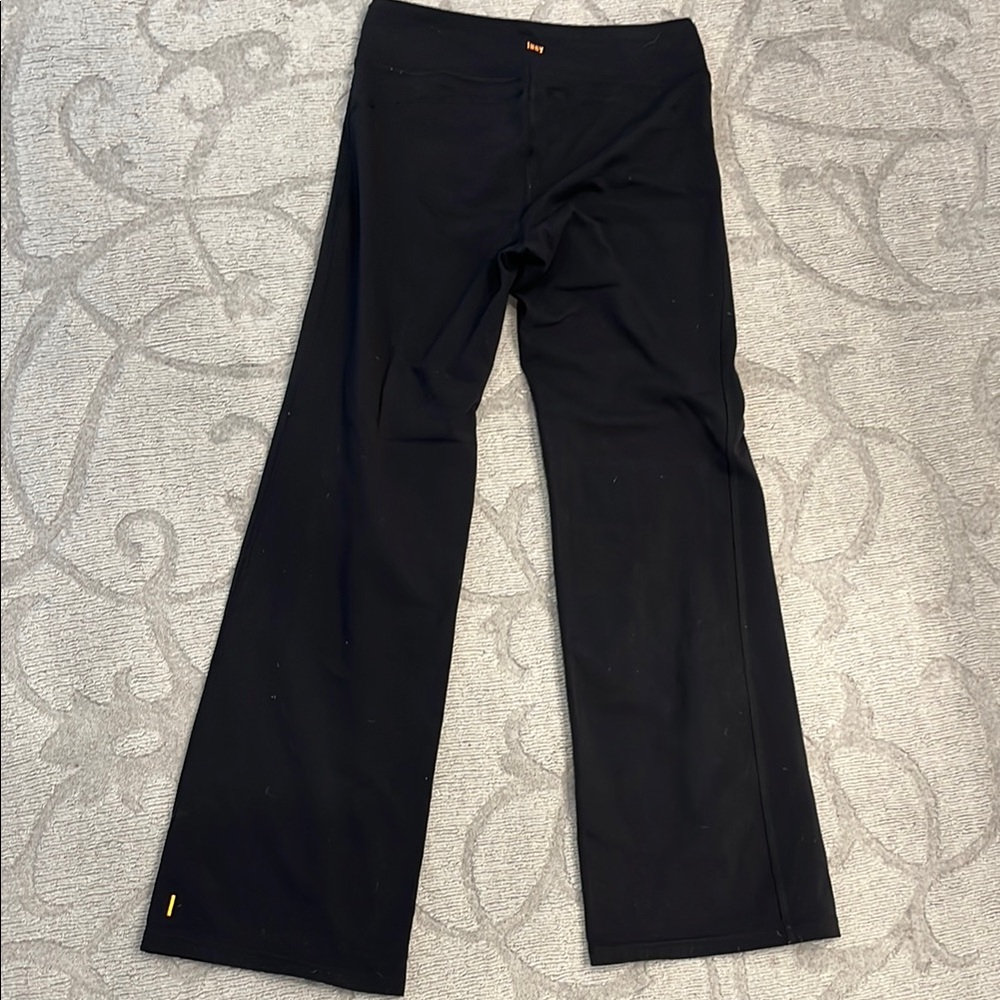 Lucy Black Activewear Pants - Picture 4 of 5
